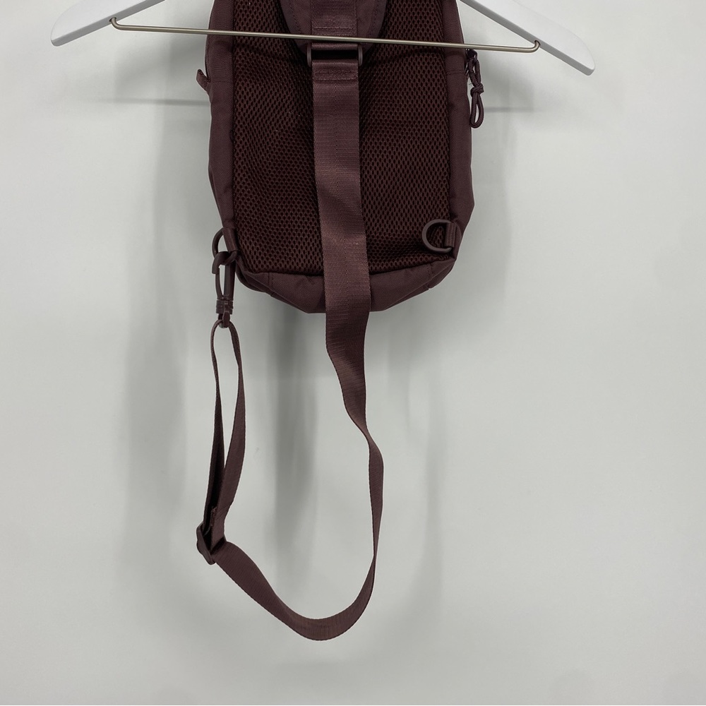 Levi’s Cross Body Mini Backpack - Picture 6 of 9